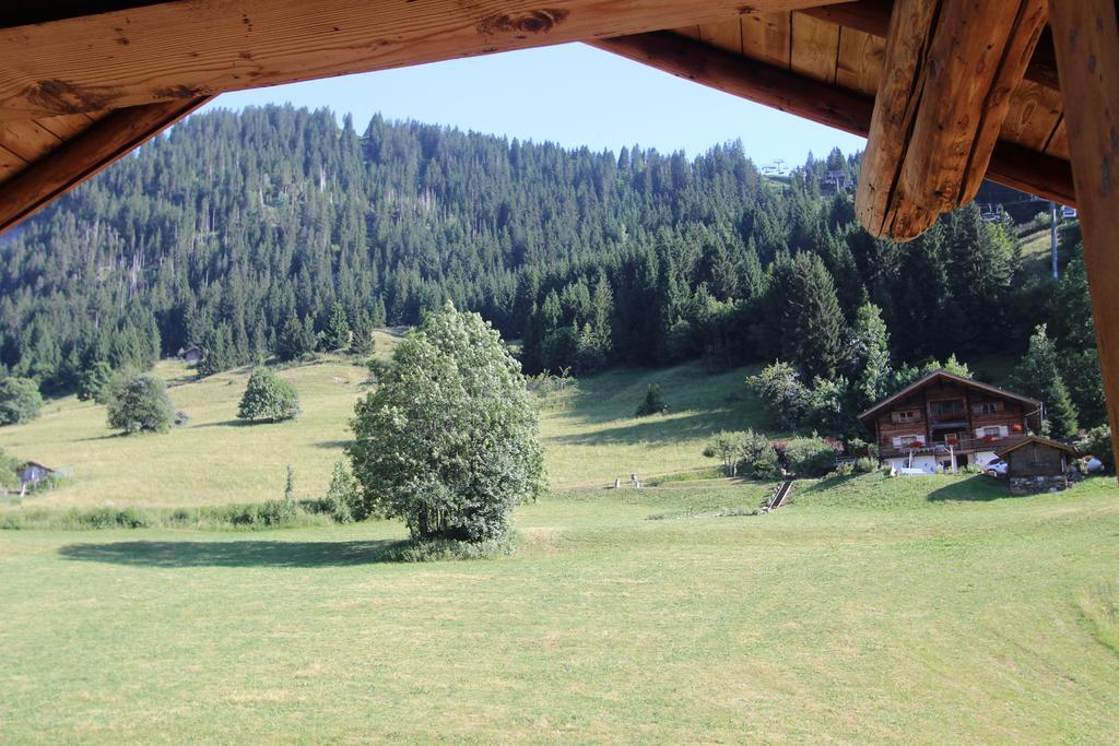 Hotel Restaurant U'Fredy La Clusaz Dış mekan fotoğraf