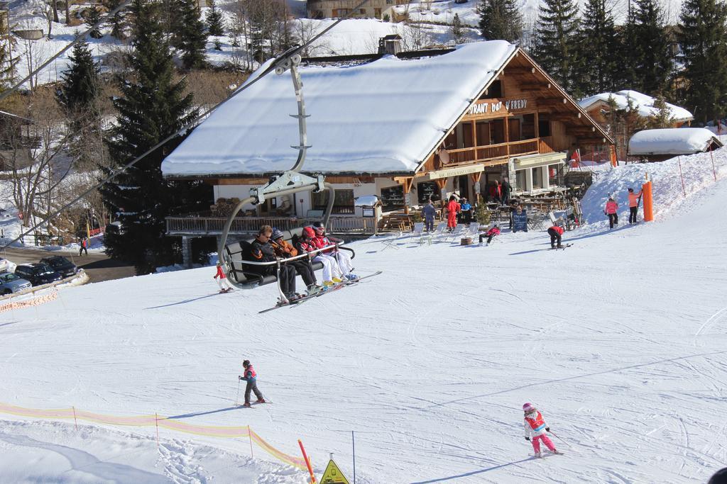 Hotel Restaurant U'Fredy La Clusaz Dış mekan fotoğraf