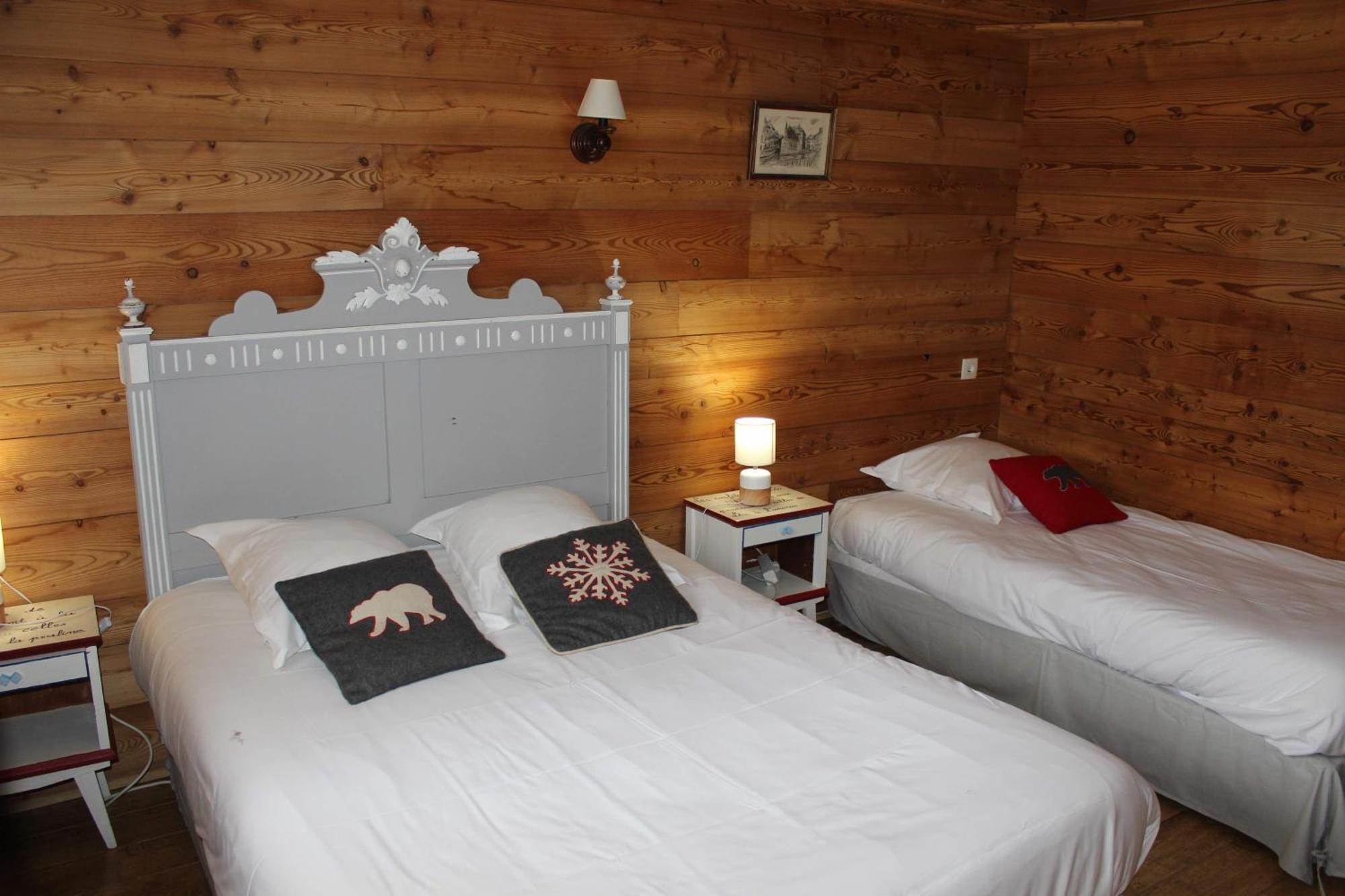 Hotel Restaurant U'Fredy La Clusaz Dış mekan fotoğraf