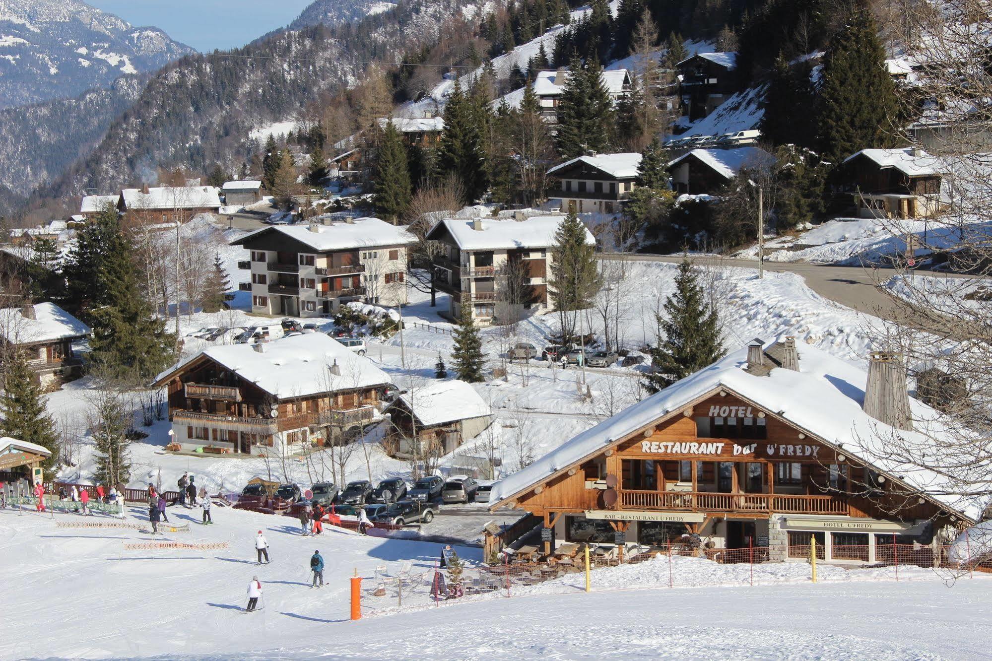 Hotel Restaurant U'Fredy La Clusaz Dış mekan fotoğraf