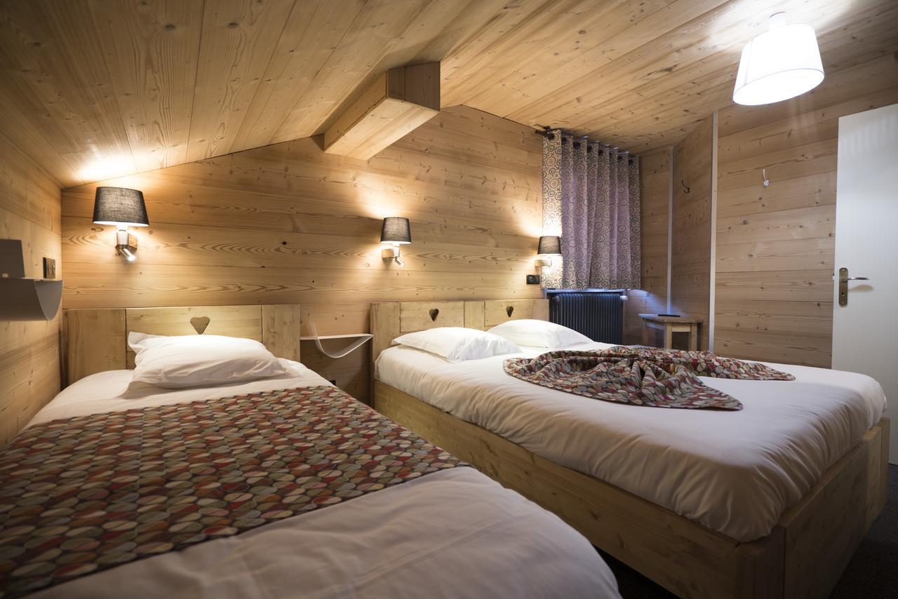 Hotel Restaurant U'Fredy La Clusaz Dış mekan fotoğraf