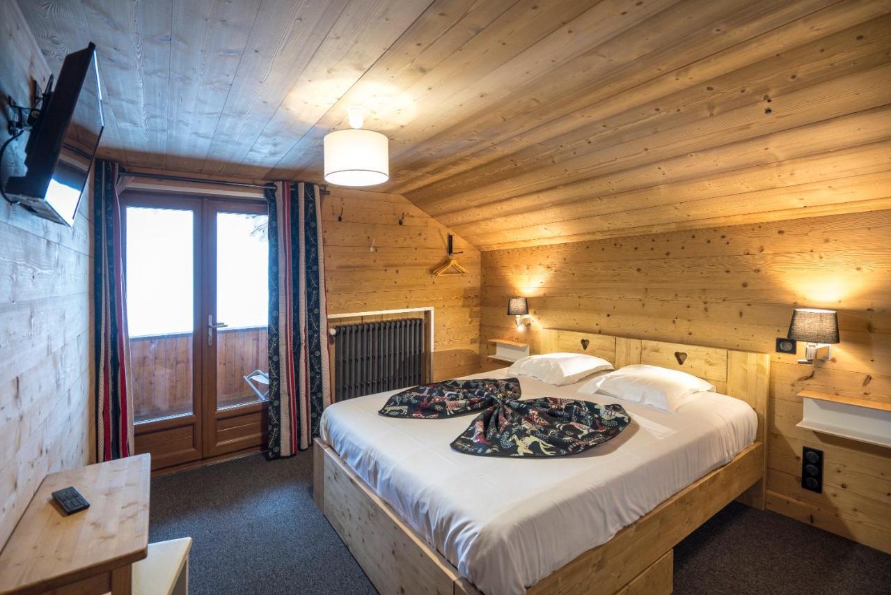 Hotel Restaurant U'Fredy La Clusaz Dış mekan fotoğraf