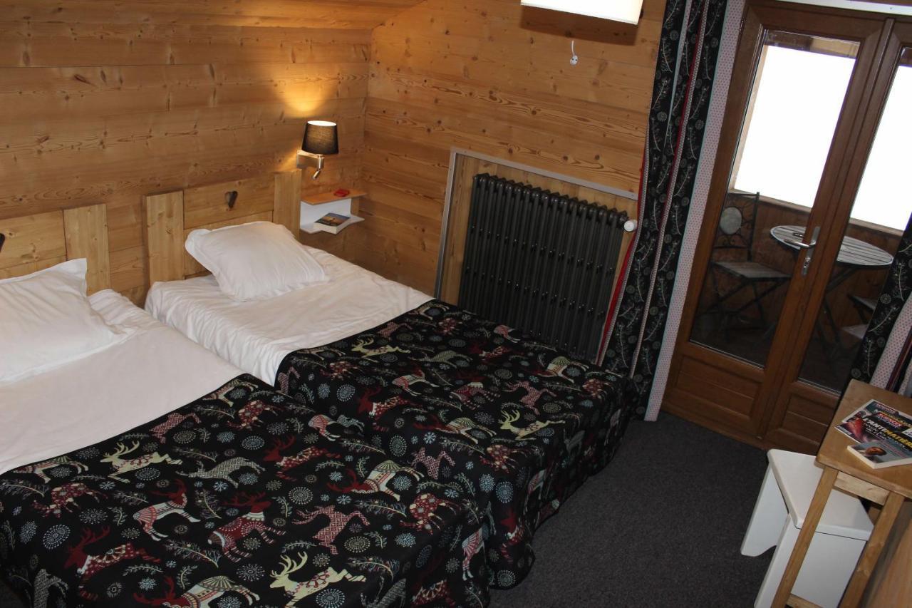 Hotel Restaurant U'Fredy La Clusaz Dış mekan fotoğraf